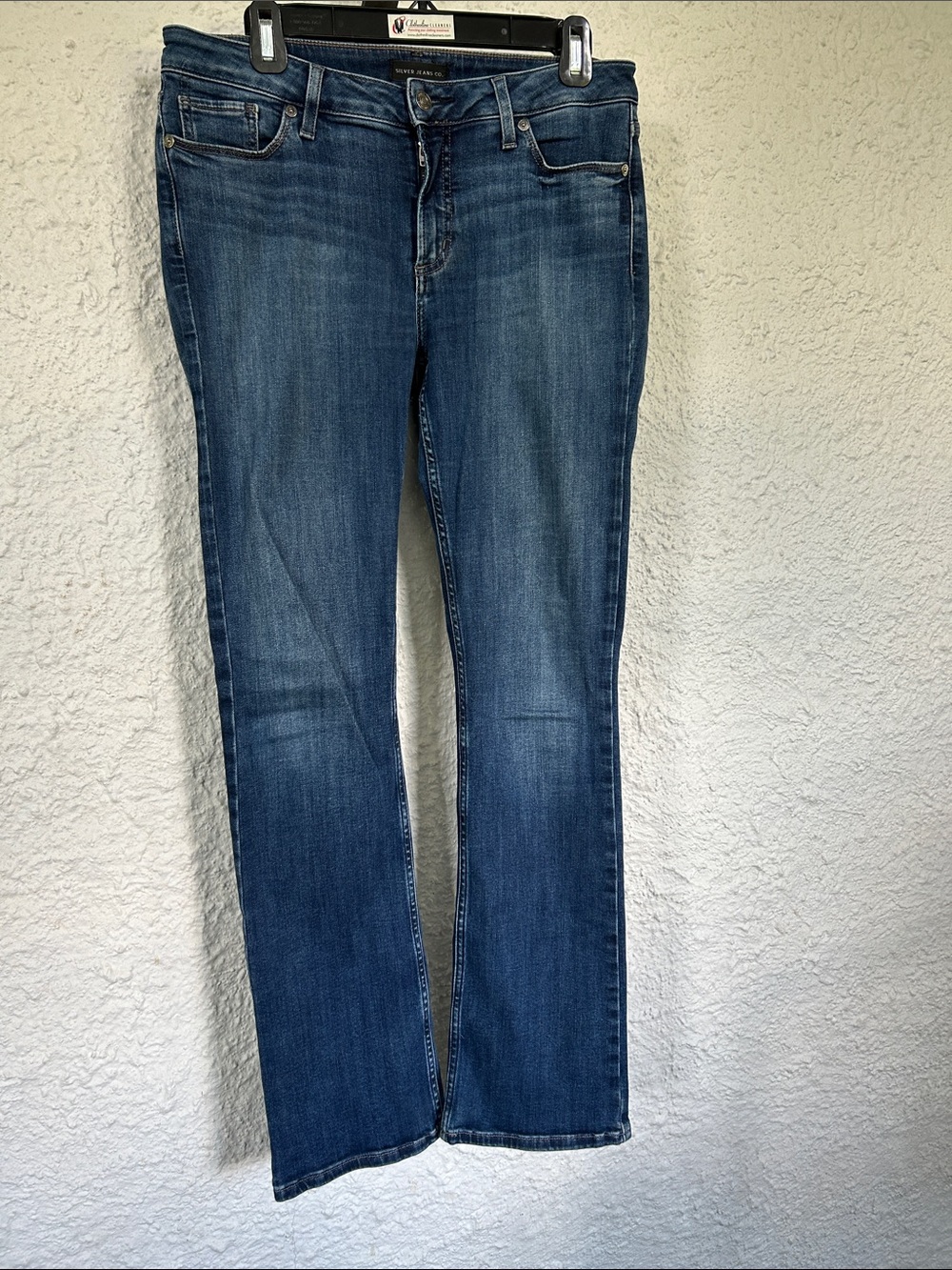 Silver Jeans Women's Boot Cut Jeans in Medium Blue Wash